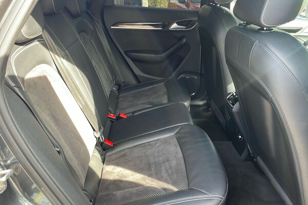 Used Audi Q3 2017 for sale - 75699353: Photo 29