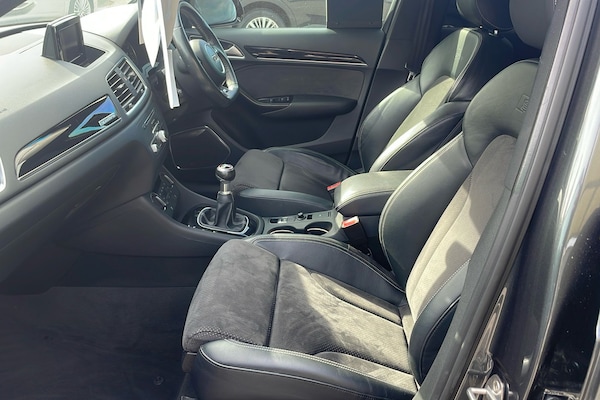 Used Audi Q3 2017 for sale - 75699353: Photo 3