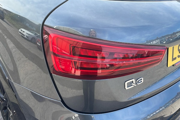 Used Audi Q3 2017 for sale - 75699353: Photo 43