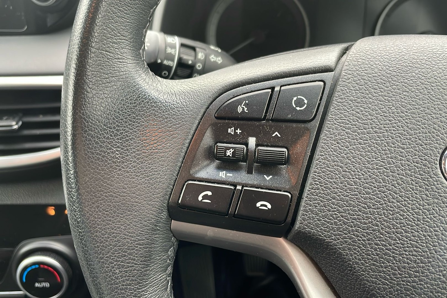 Used Hyundai TUCSON for sale - 77272104: Photo 24