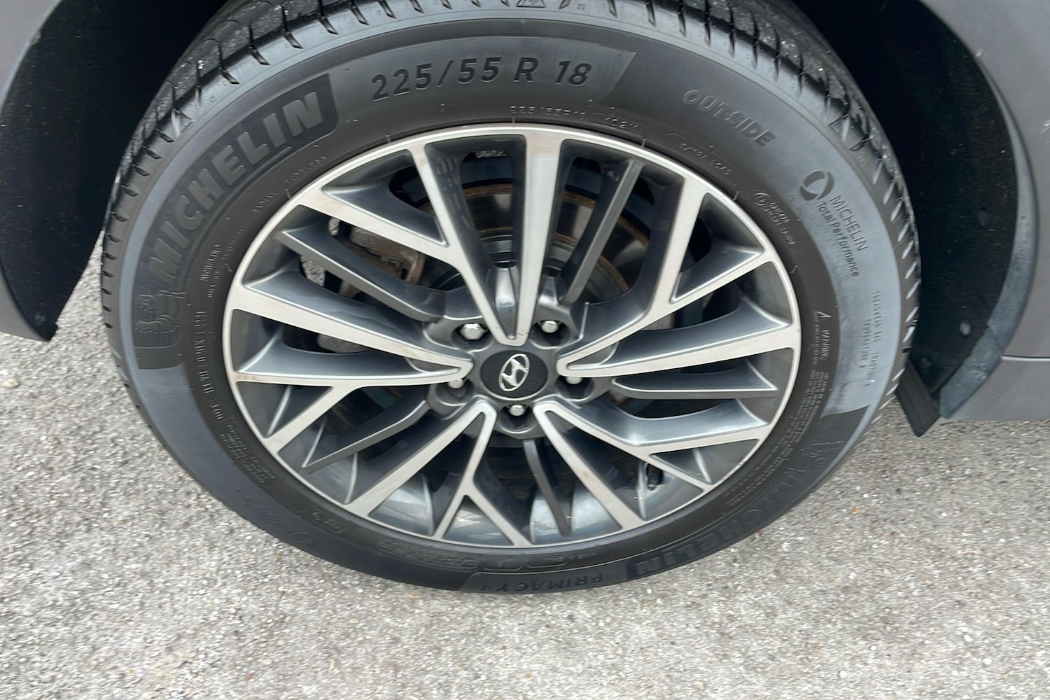 Used Hyundai TUCSON for sale - 77272104: Photo 41