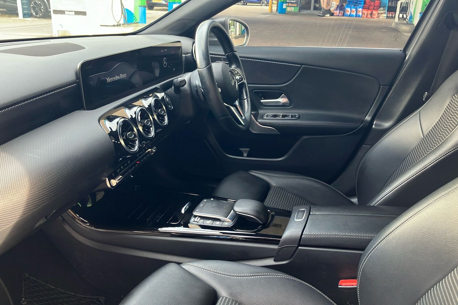 Used Mercedes-Benz A-Class 2020 for sale - 76718665: Photo 3