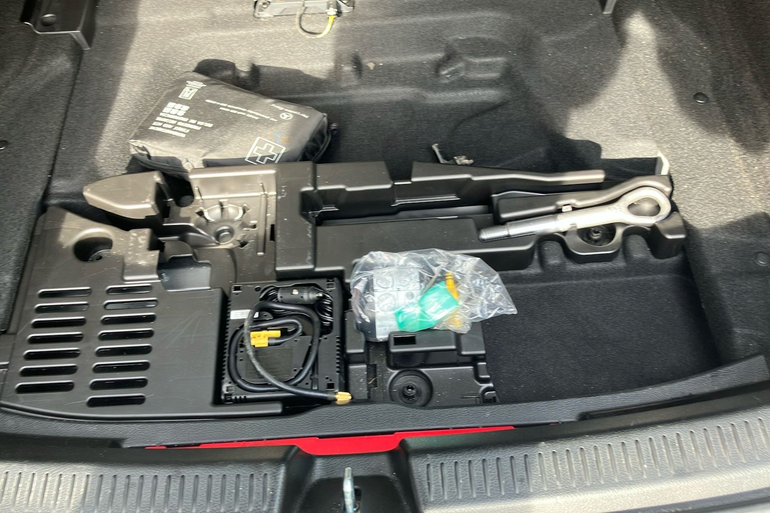 Used Mercedes-Benz A-Class 2020 for sale - 76718665: Photo 36