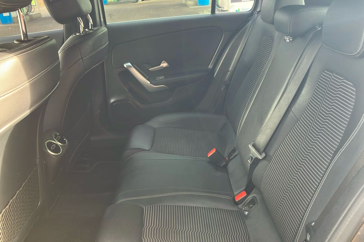 Used Mercedes-Benz A-Class 2020 for sale - 76718665: Photo 5