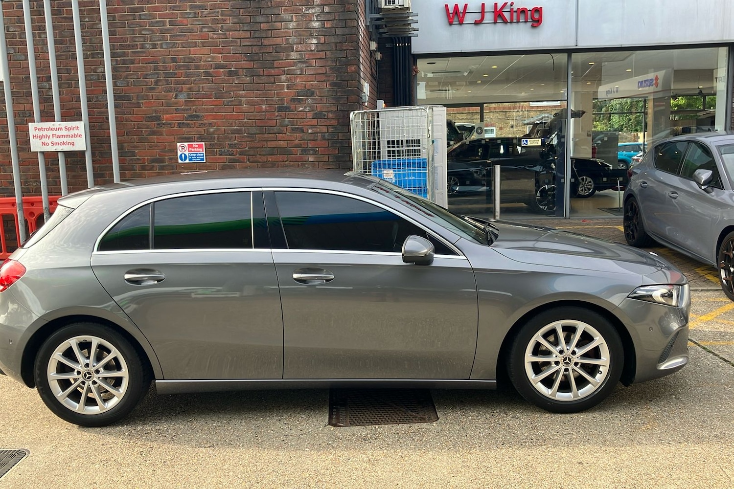 Used Mercedes-Benz A-Class 2020 for sale - 76718665: Photo 6