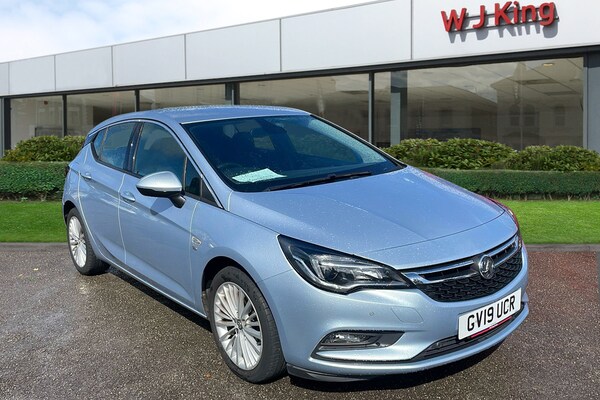 Used Vauxhall Astra 2019 for sale - 75673755: Photo 1