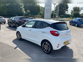 Used Hyundai i10 2023 for sale - 75504266: Photo
