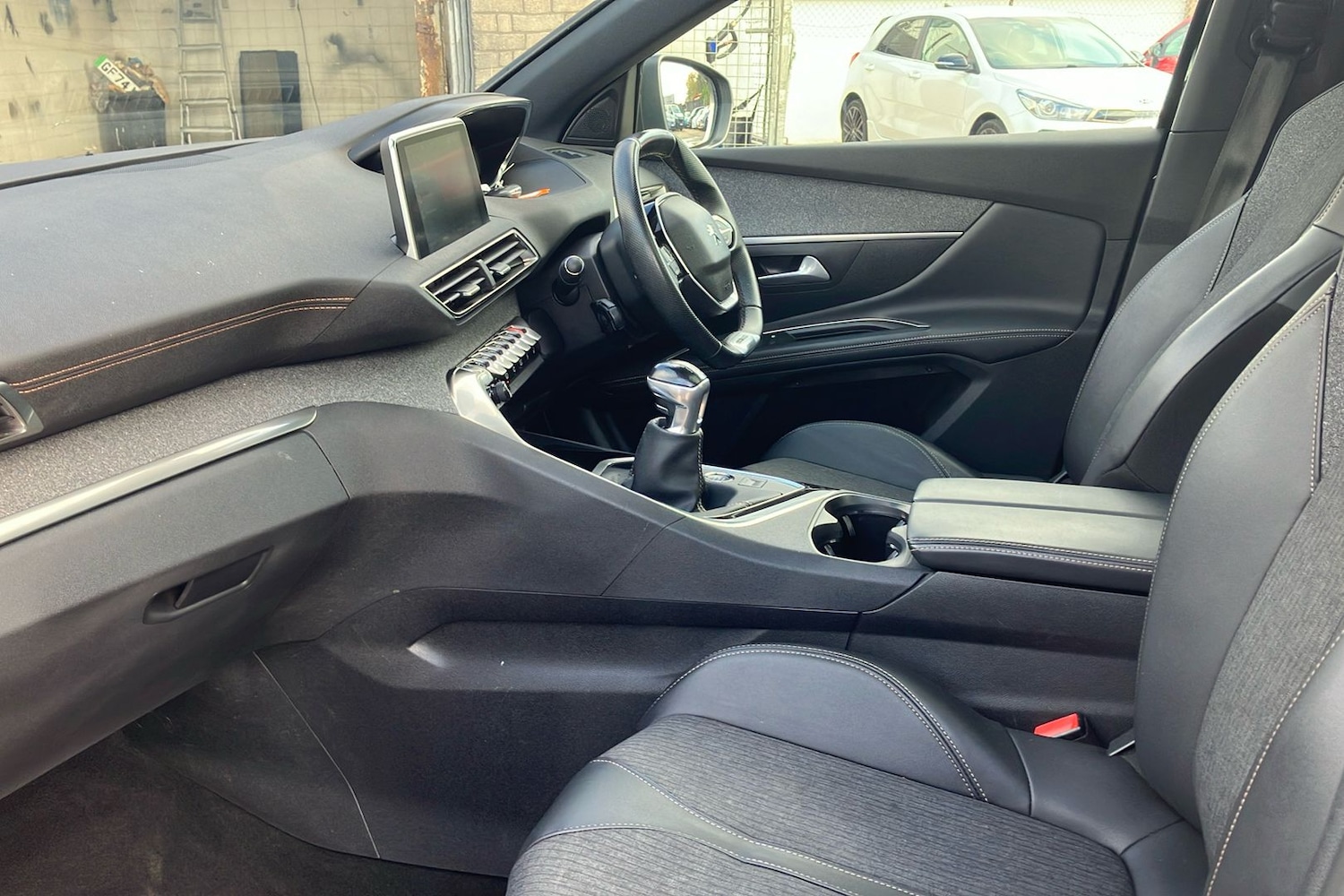 Used Peugeot 5008 2019 for sale - 76627693: Photo 3