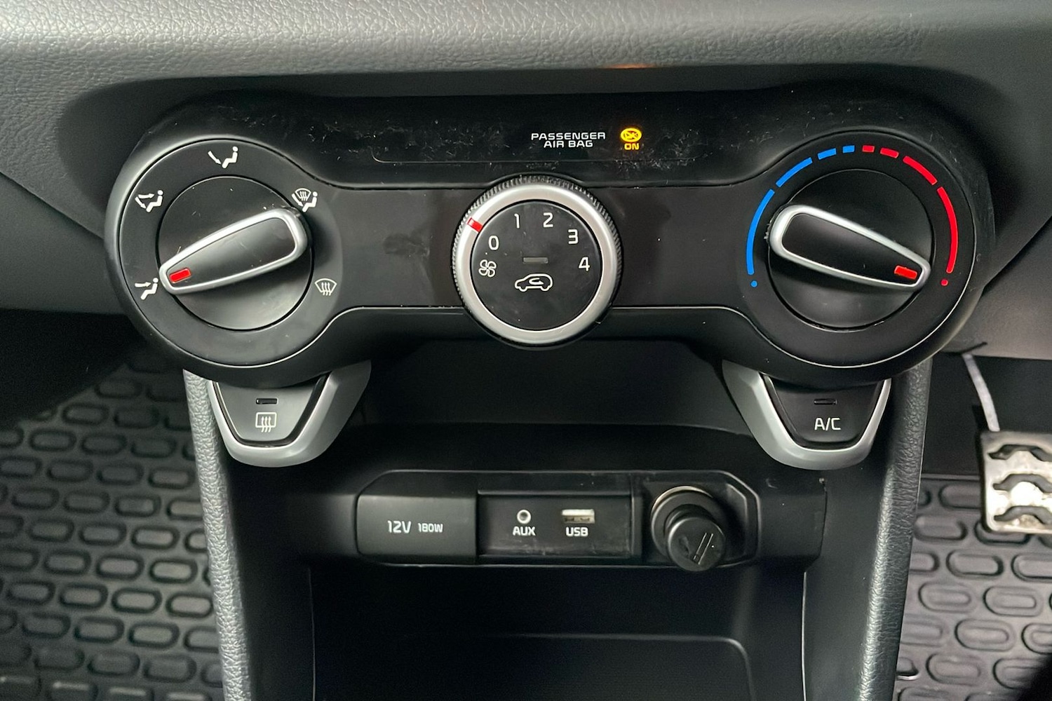 Used Kia Picanto 2019 for sale - 77822049: Photo 17