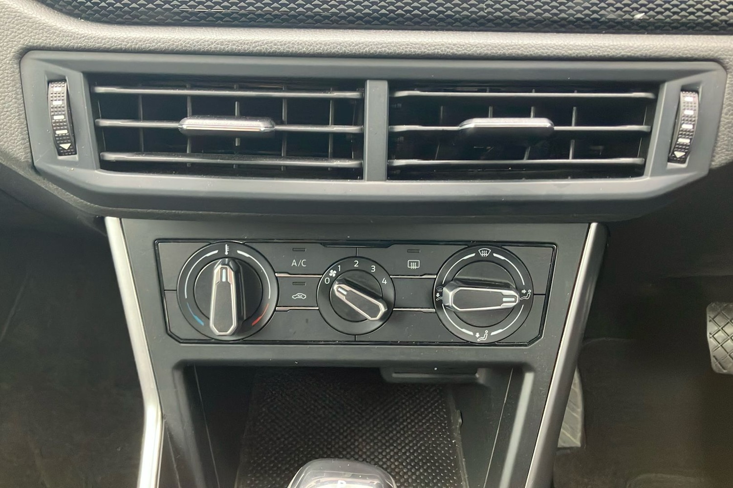 Used Volkswagen Polo 2022 for sale - 76536492: Photo 43