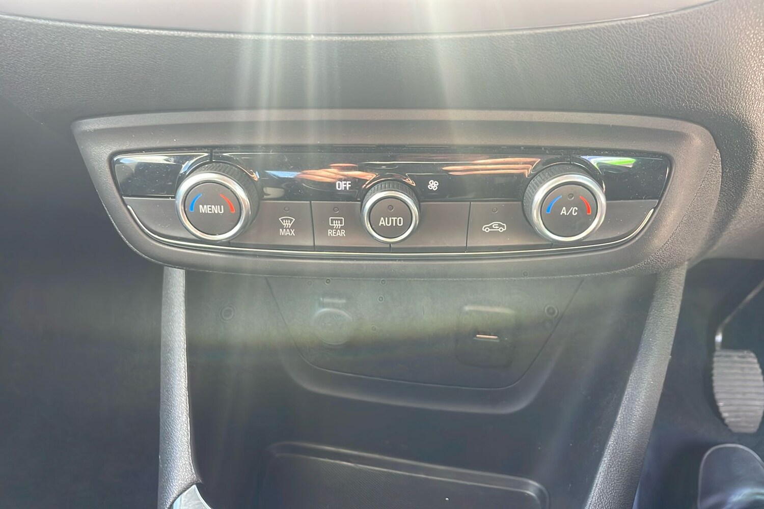 Used Vauxhall Crossland X 2019 for sale - 75792307: Photo 18