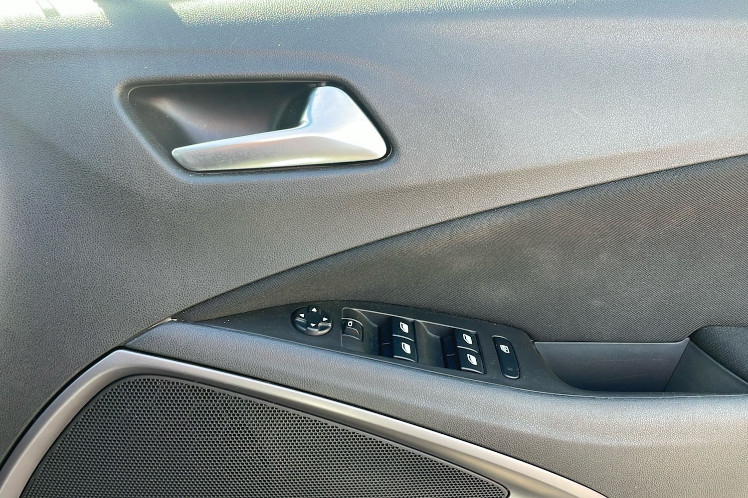 Used Vauxhall Crossland X 2019 for sale - 75792307: Photo 21