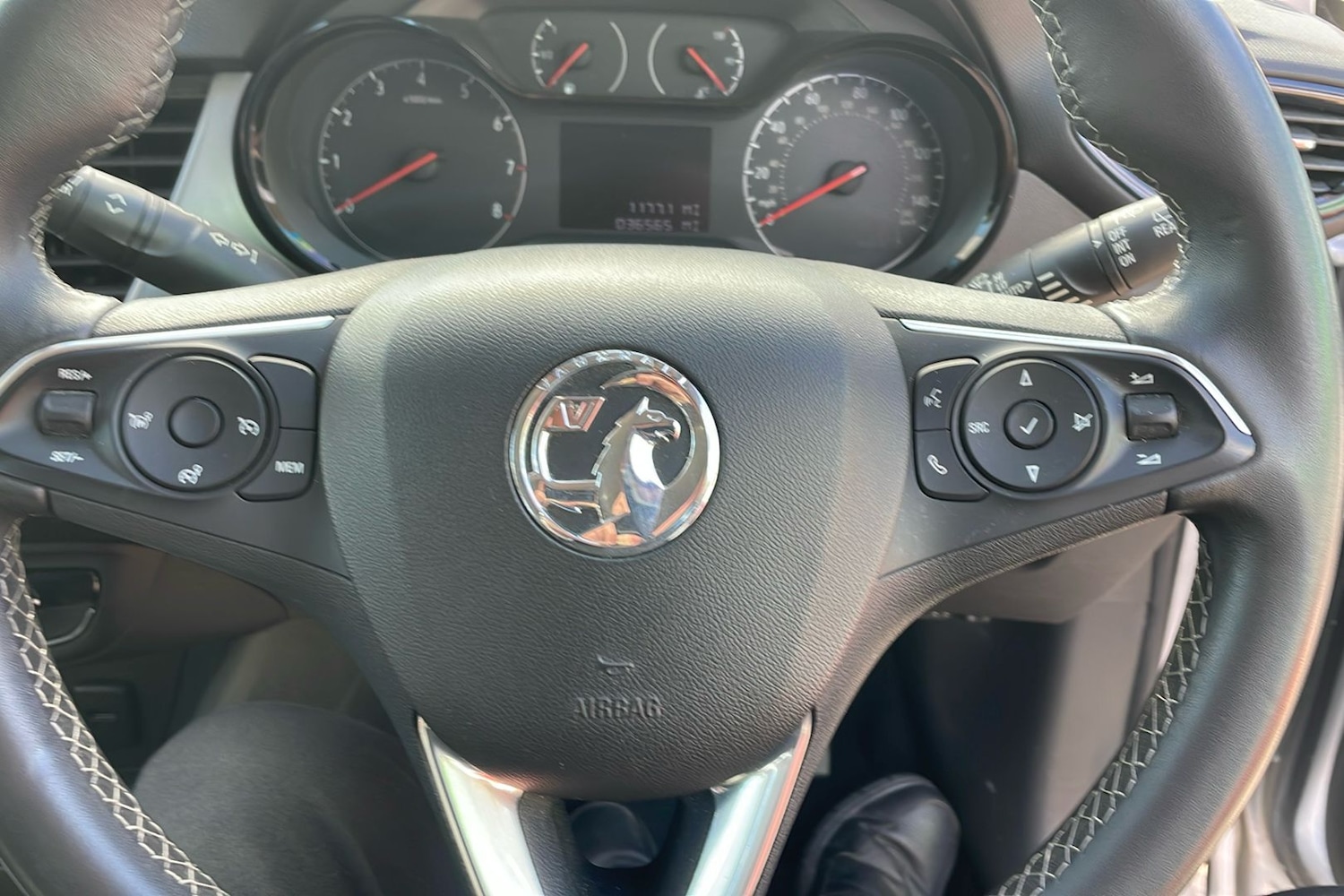 Used Vauxhall Crossland X 2019 for sale - 75792307: Photo 23