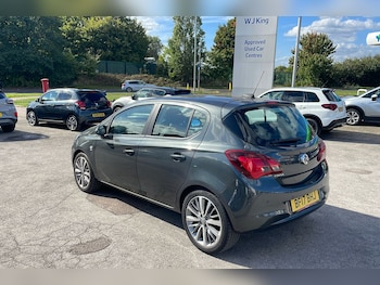 Used Vauxhall Corsa 2017 for sale - 76030097: Photo 2