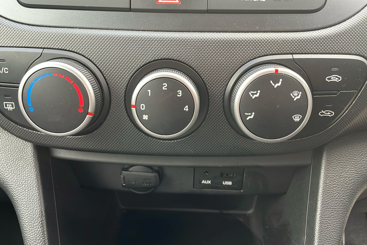 Used Hyundai i10 2018 for sale - 77461068: Photo 17