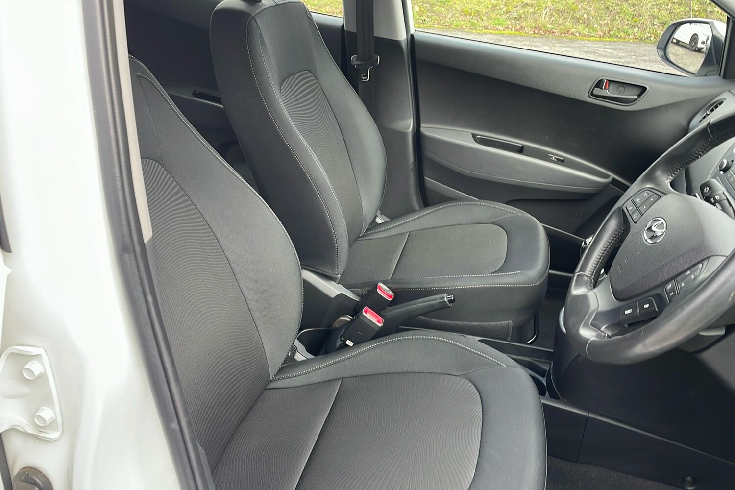 Used Hyundai i10 2018 for sale - 77461068: Photo 26