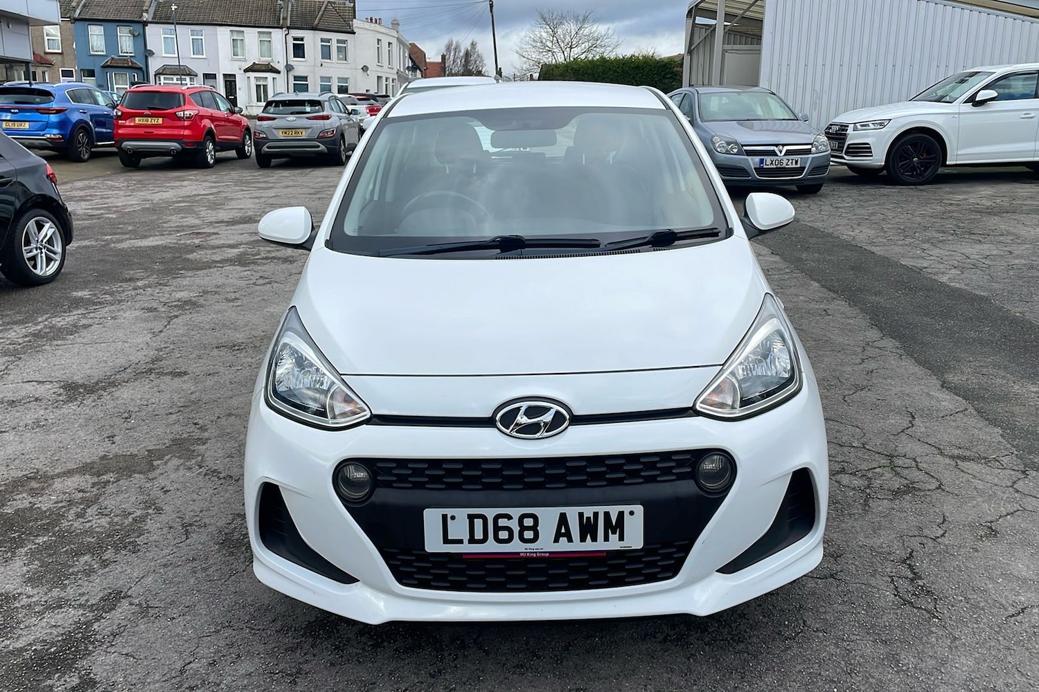 Used Hyundai i10 2018 for sale - 77461068: Photo 8