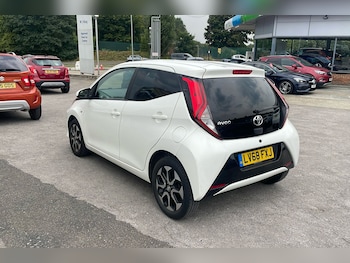 Used Toyota AYGO 2018 for sale - 75440377: Photo