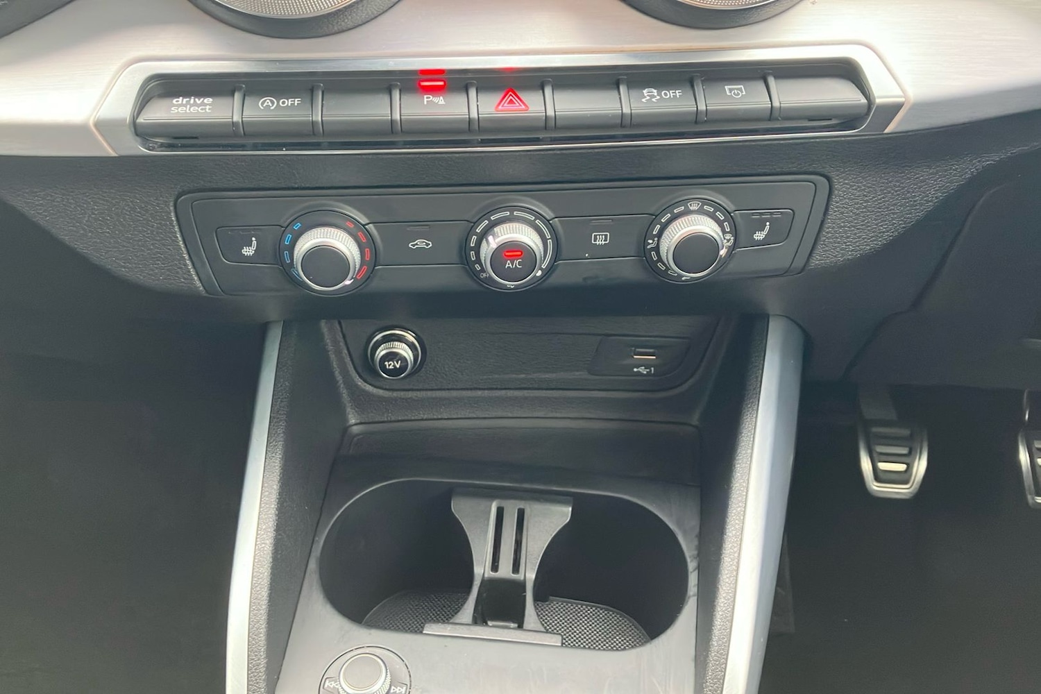 Used Audi Q2 2022 for sale - 76313404: Photo 40
