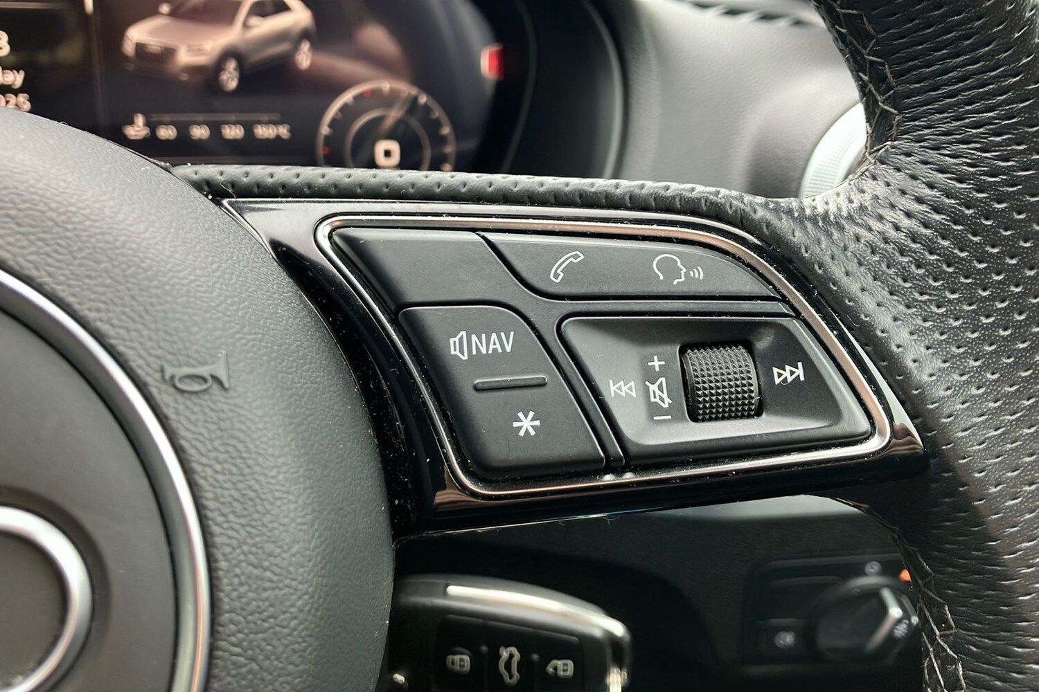 Used Audi Q2 2022 for sale - 76313404: Photo 50