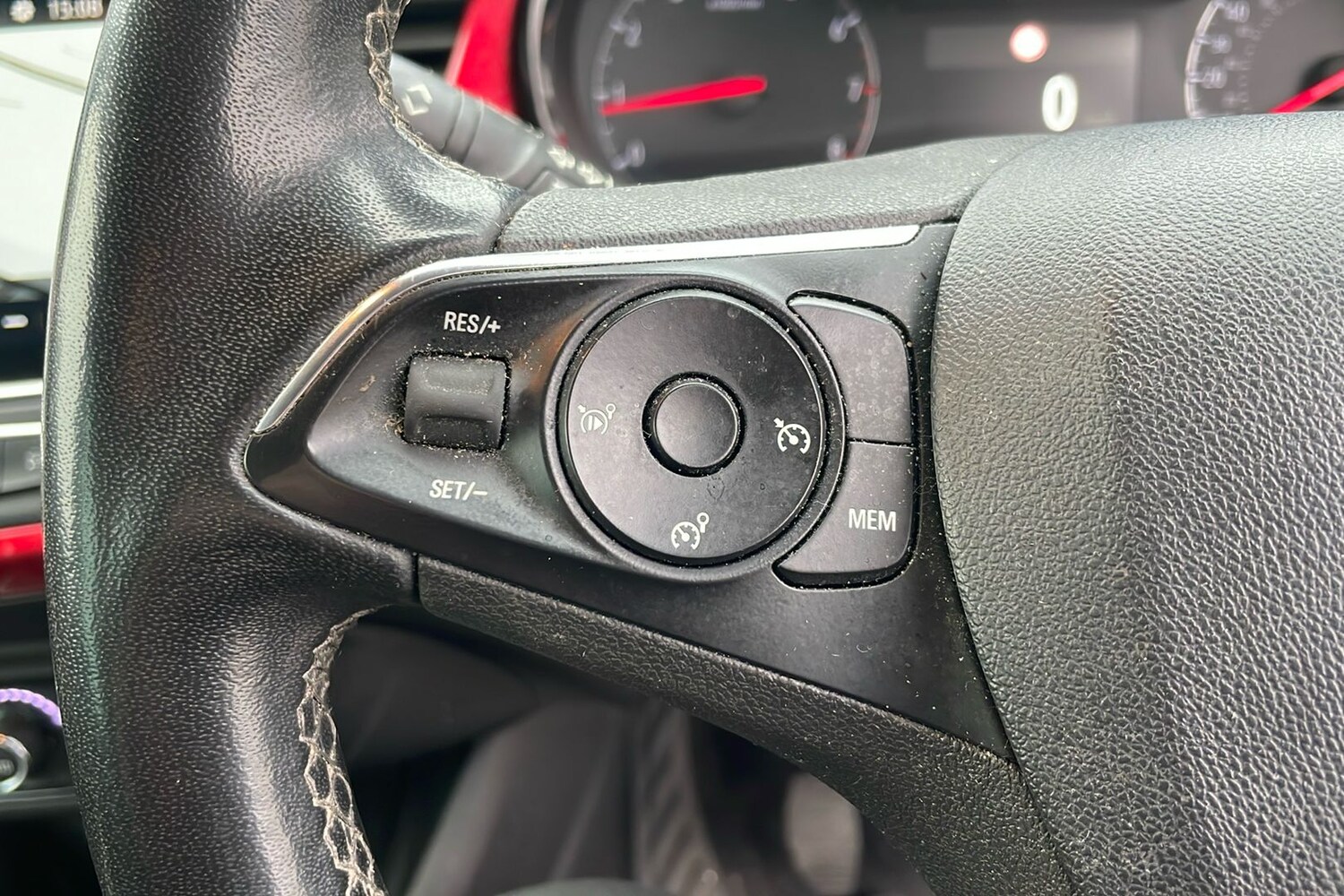 Used Vauxhall Crossland 2021 for sale - 77337414: Photo 24