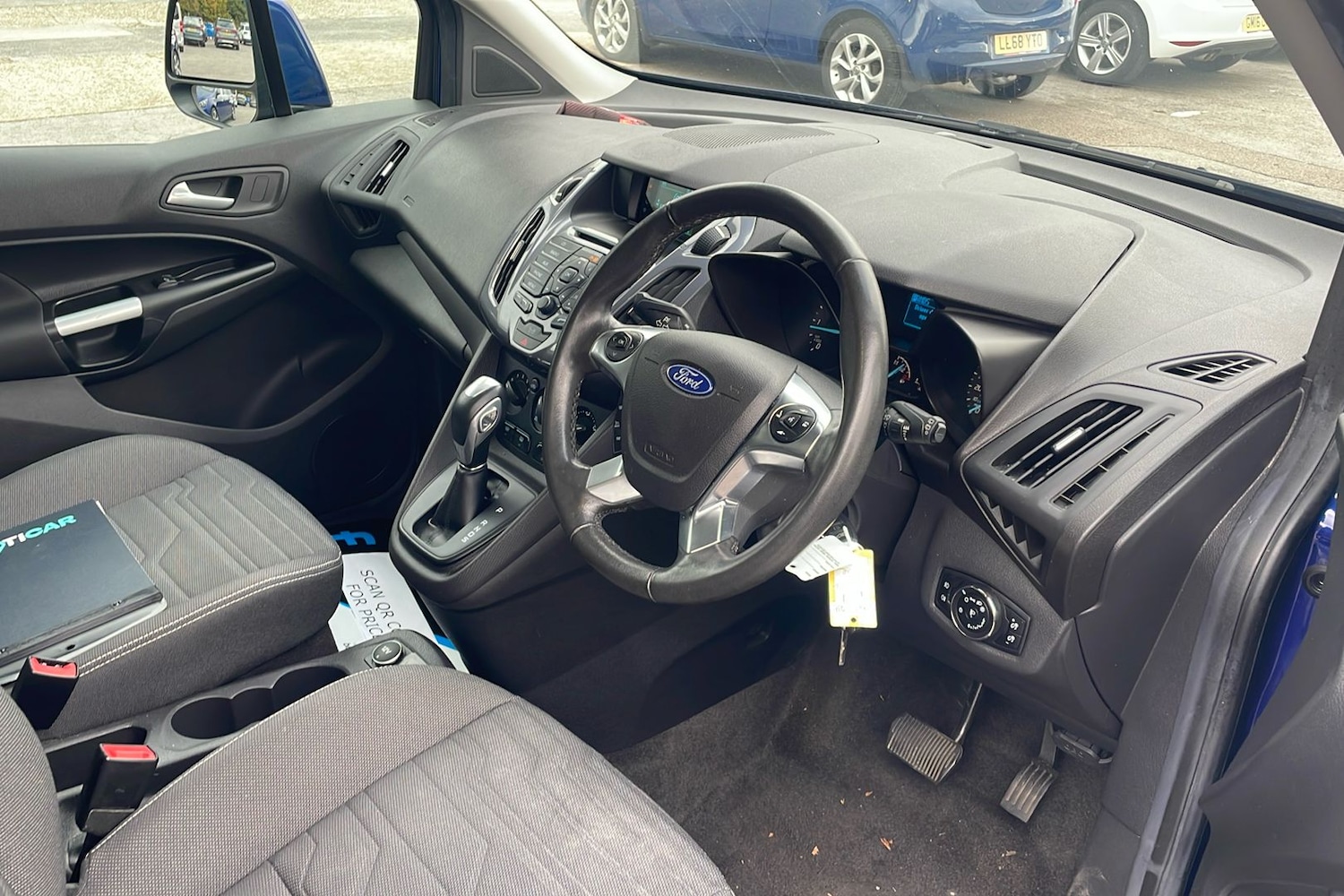 Used Ford Grand Tourneo Connect 2017 for sale - 76554828: Photo 13