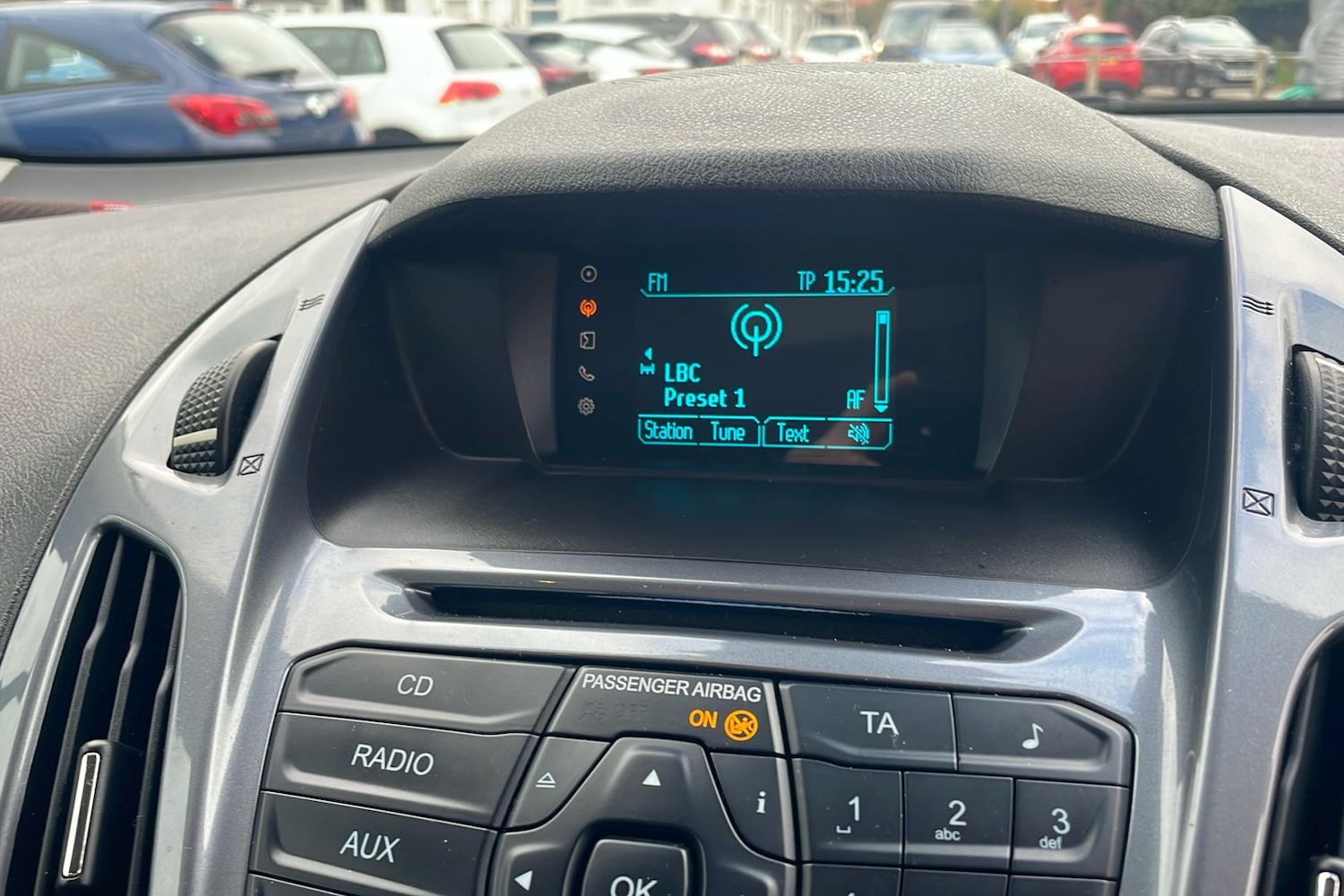 Used Ford Grand Tourneo Connect 2017 for sale - 76554828: Photo 14