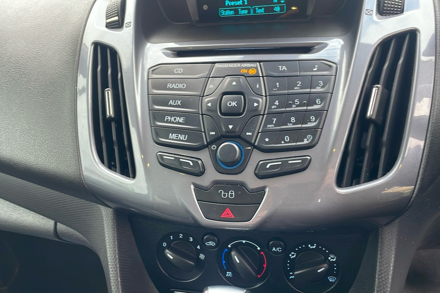 Used Ford Grand Tourneo Connect 2017 for sale - 76554828: Photo 15