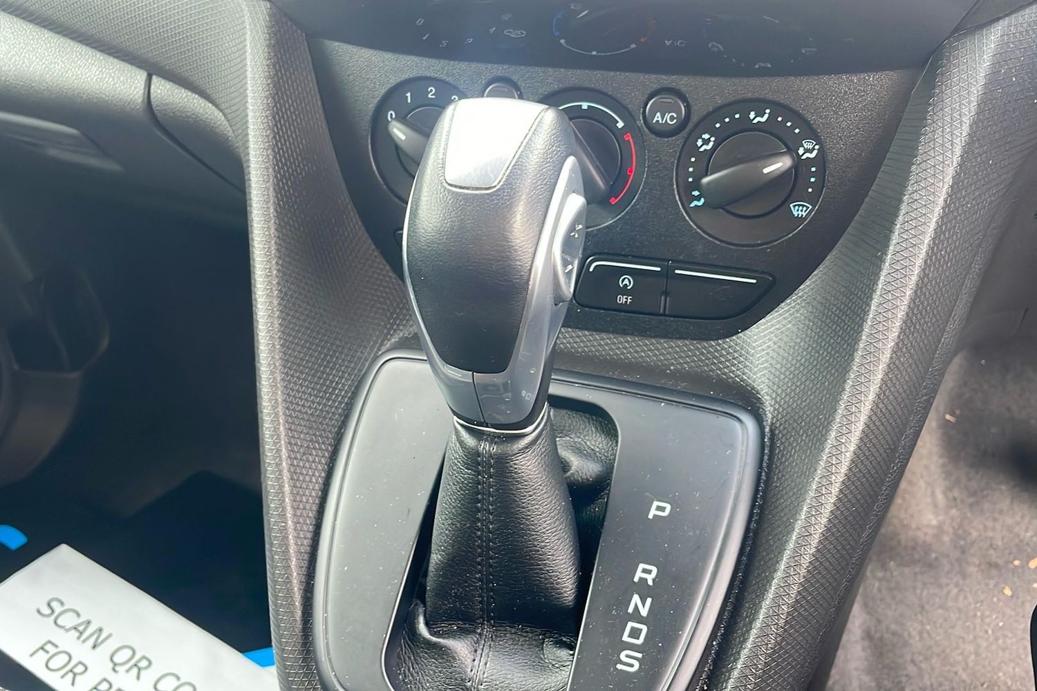 Used Ford Grand Tourneo Connect 2017 for sale - 76554828: Photo 17