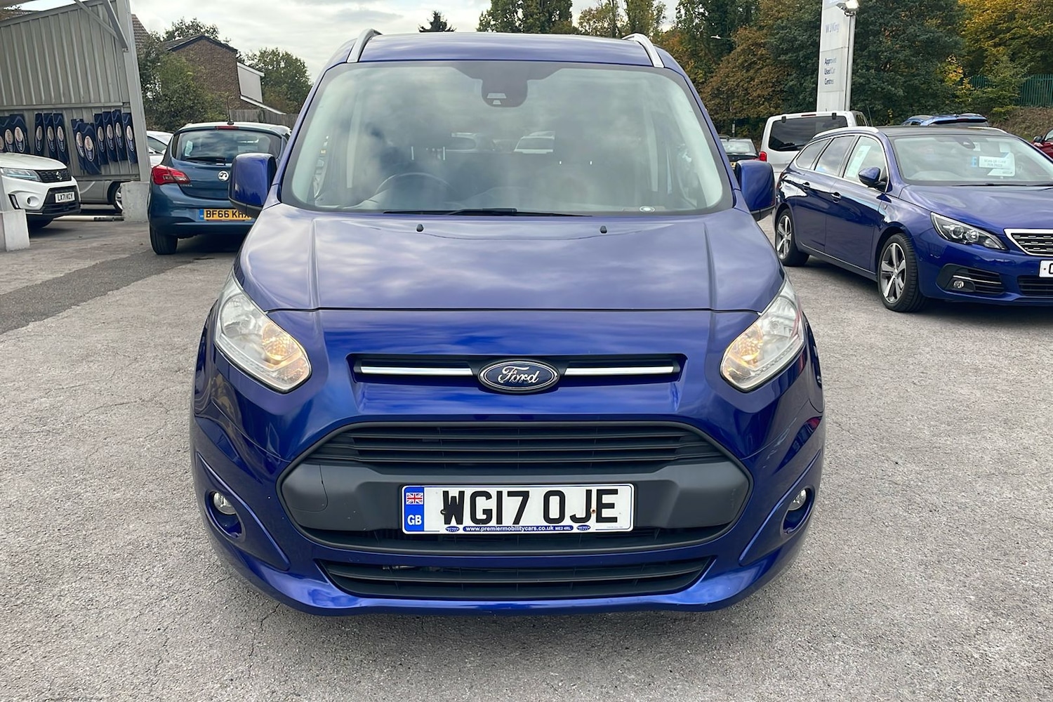 Used Ford Grand Tourneo Connect 2017 for sale - 76554828: Photo 8