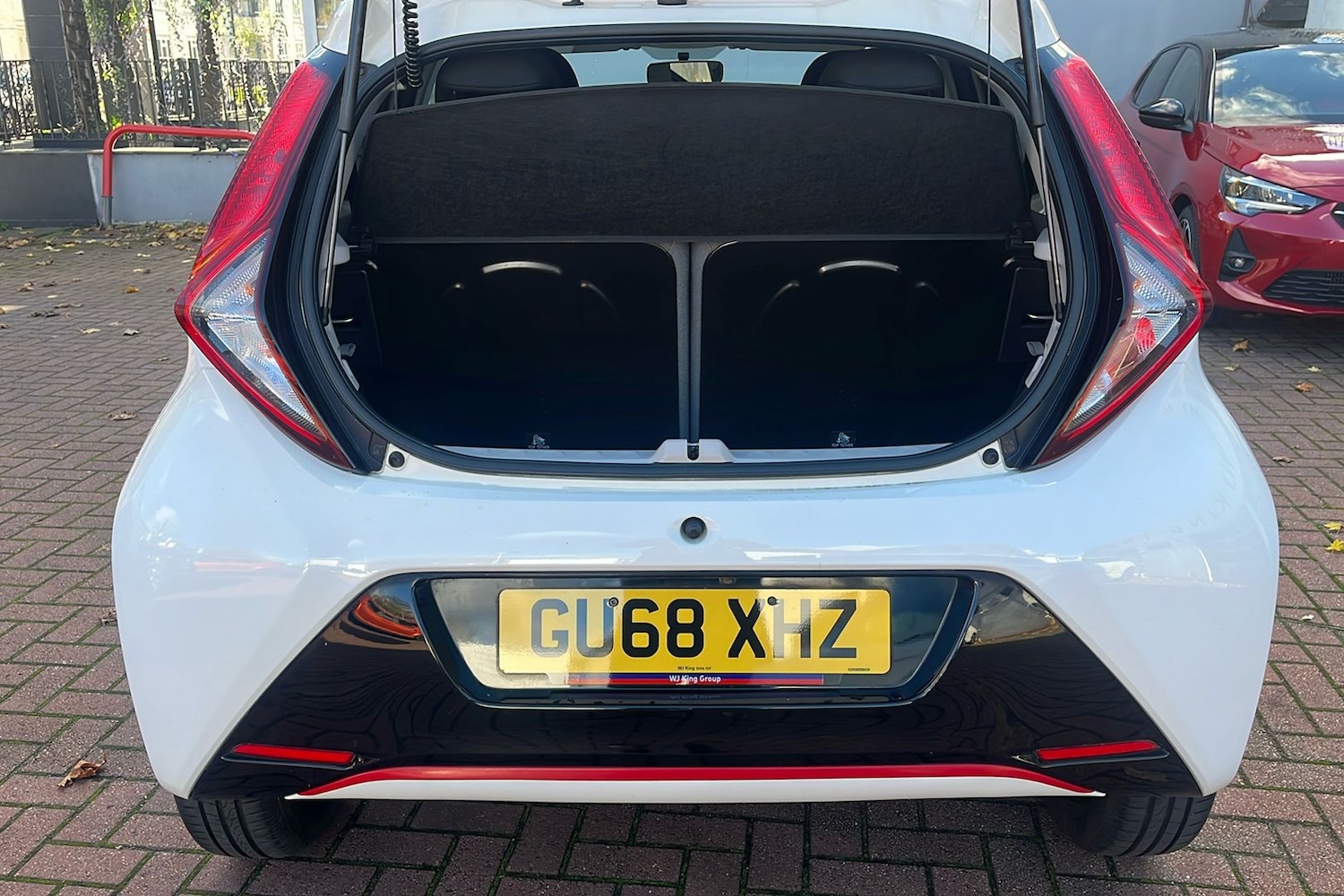 Used Toyota AYGO 2018 for sale - 76718639: Photo 27