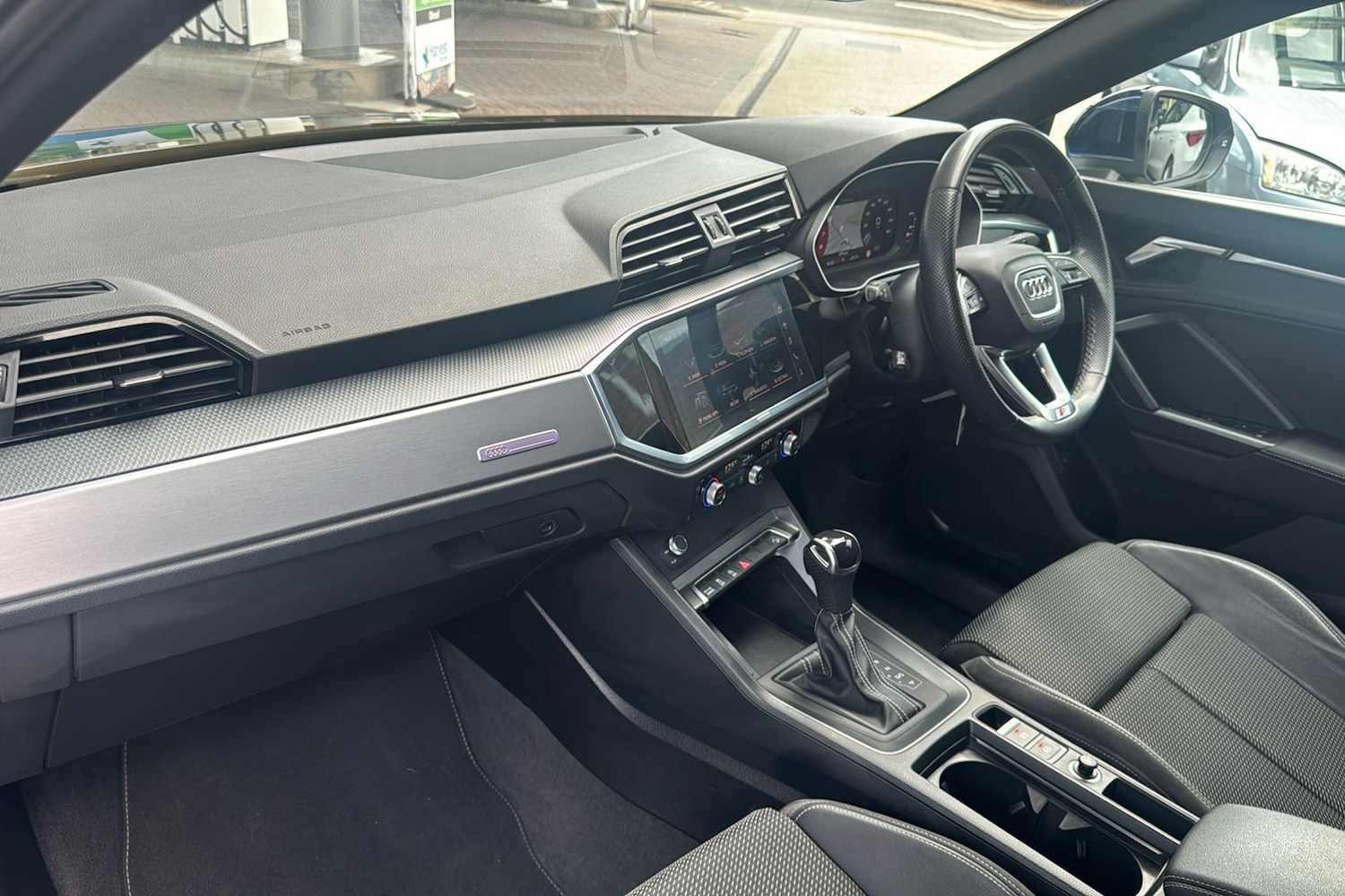 Used Audi Q3 2022 for sale - 77059769: Photo 3