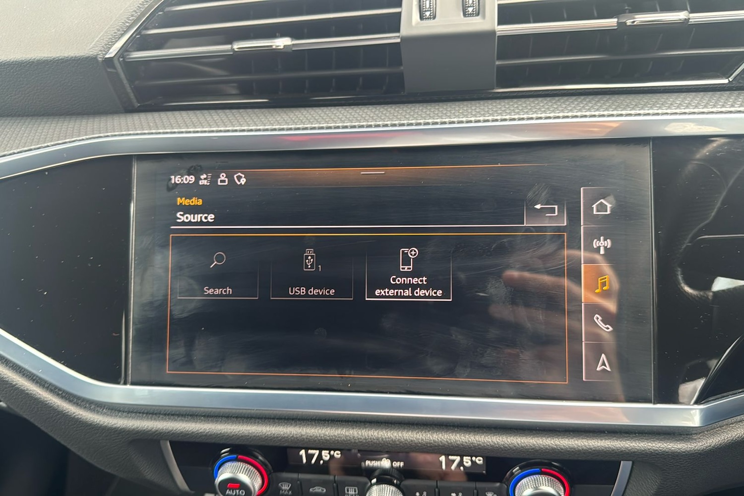 Used Audi Q3 2022 for sale - 77059769: Photo 46