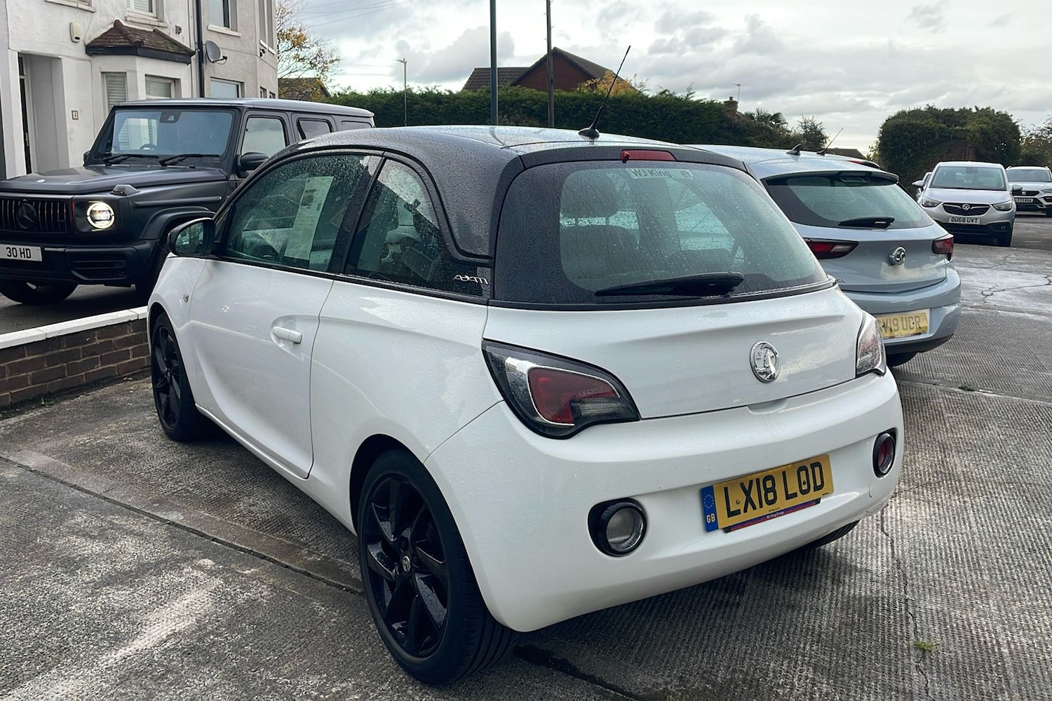 Used Vauxhall ADAM 2018 for sale - 76310330: Photo 2