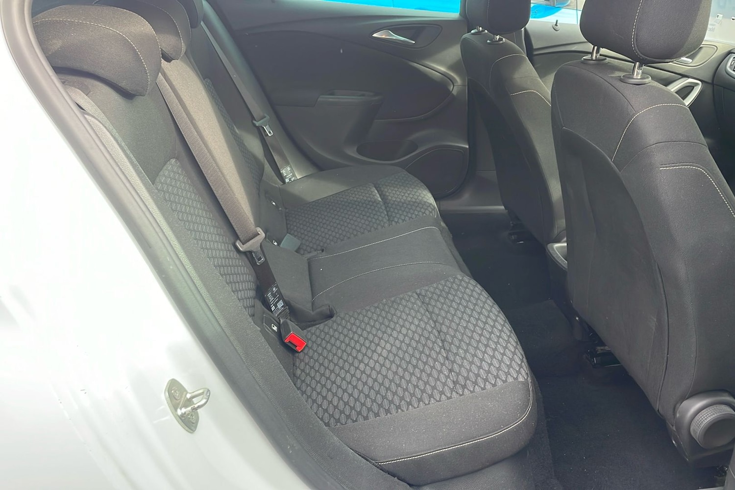 Used Vauxhall Astra 2018 for sale - 76736327: Photo 26