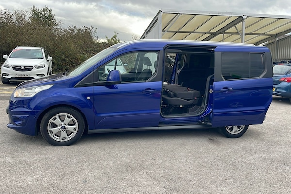 Used Ford Grand Tourneo Connect 2017 for sale - 76280753: Photo 27