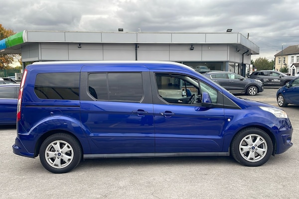 Used Ford Grand Tourneo Connect 2017 for sale - 76280753: Photo 6