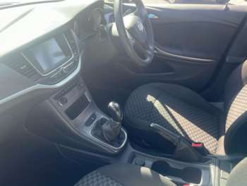 Used Vauxhall Astra 2018 for sale - 74613911: Photo