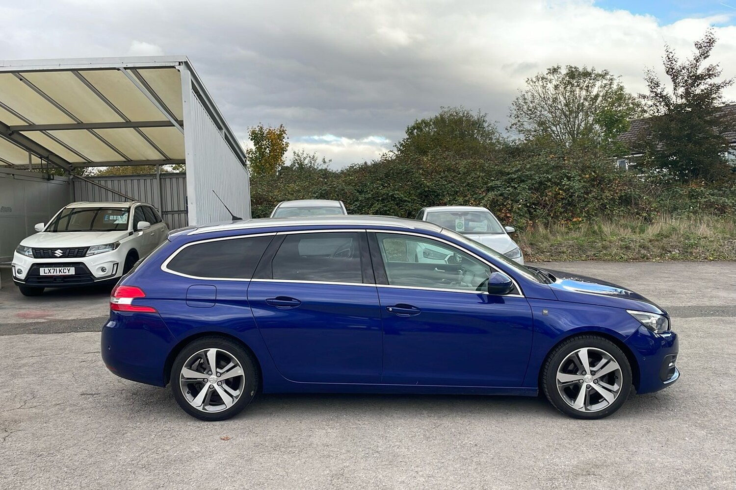 Used Peugeot 308 SW 2019 for sale - 76292778: Photo 6