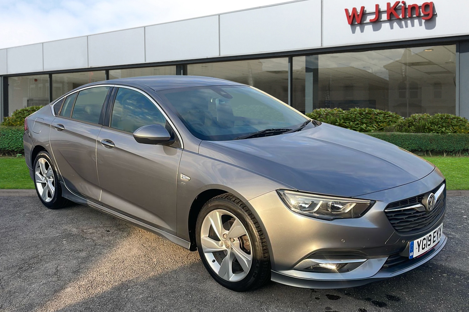 Used Vauxhall Insignia 2019 for sale - 78084051: Photo 1