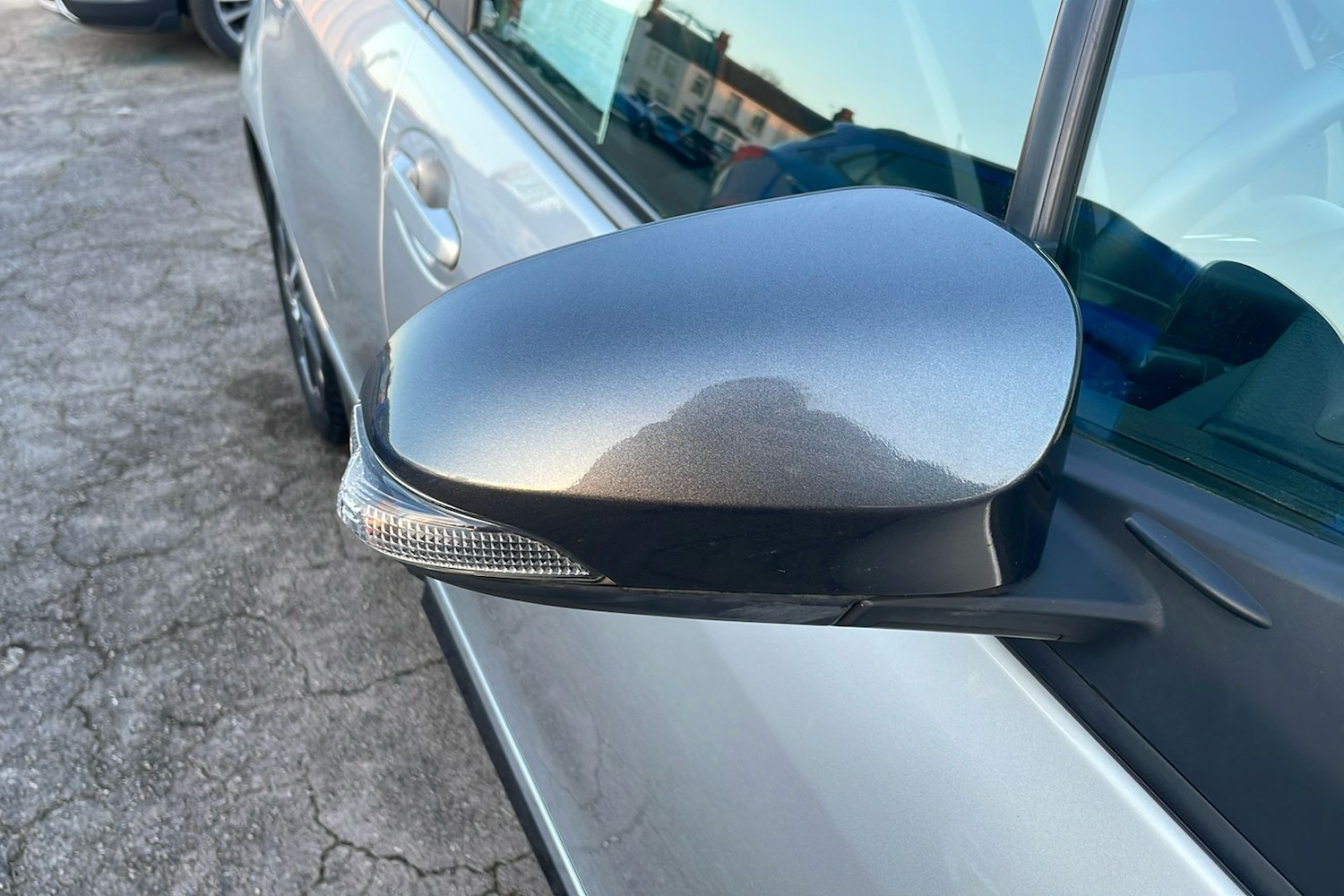 Used Toyota Yaris 2020 for sale - 77104460: Photo 17