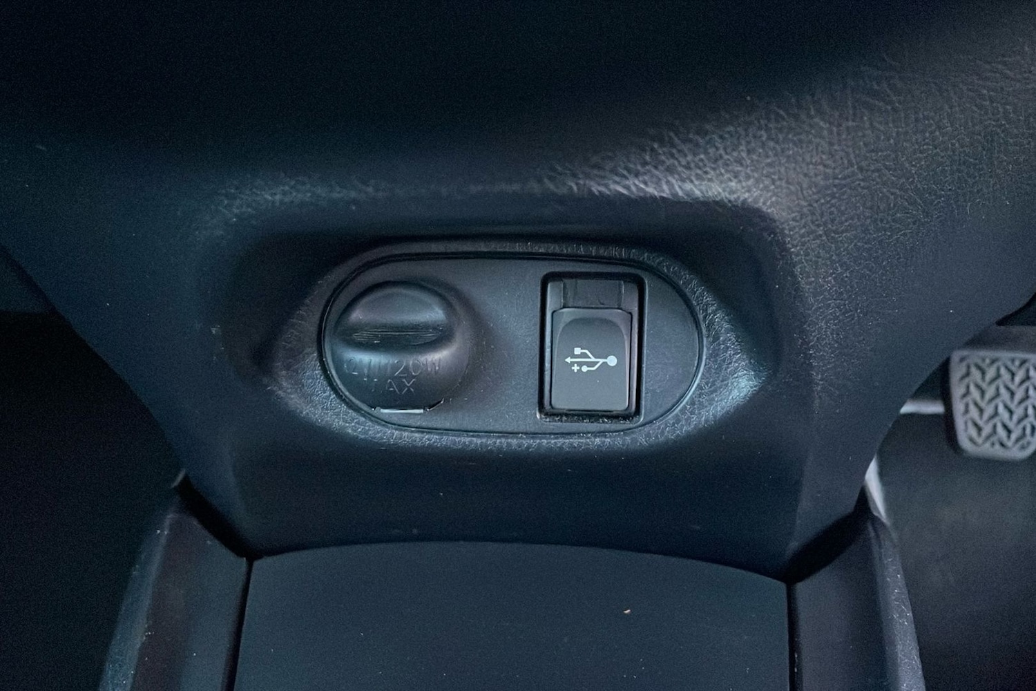 Used Toyota Yaris 2020 for sale - 77104460: Photo 22