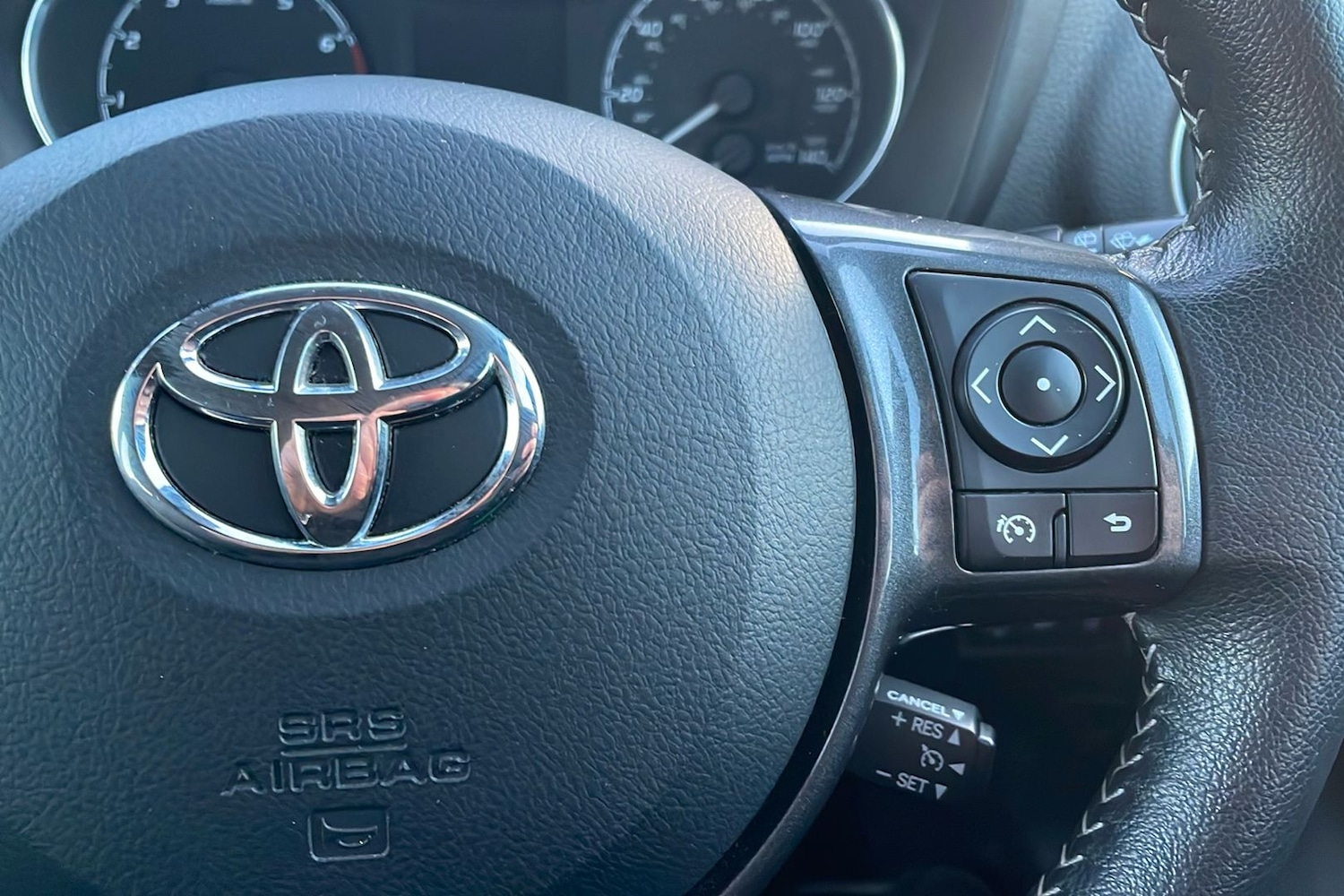 Used Toyota Yaris 2020 for sale - 77104460: Photo 27