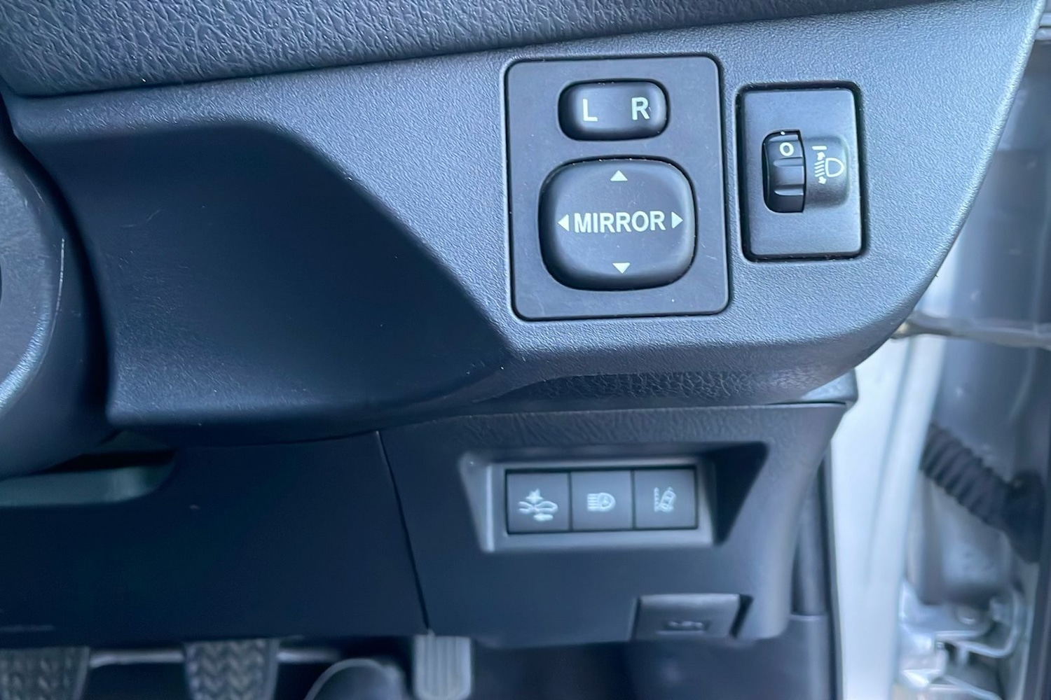 Used Toyota Yaris 2020 for sale - 77104460: Photo 29