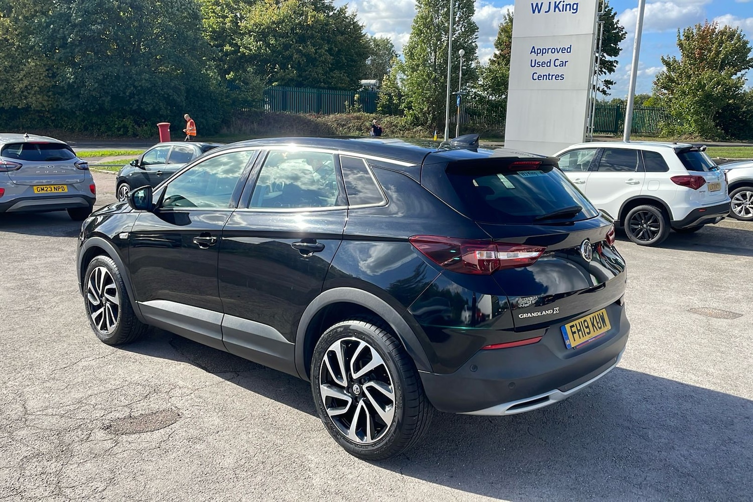 Used Vauxhall Grandland X 2019 for sale - 76004153: Photo 2