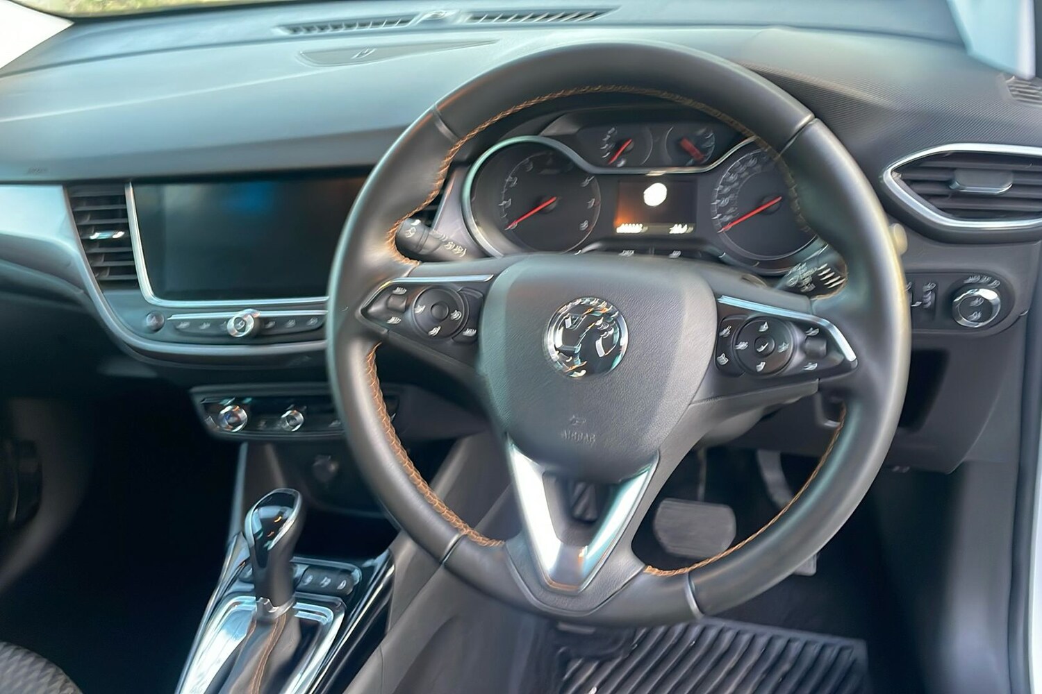 Used Vauxhall Crossland X 2019 for sale - 77663096: Photo 12