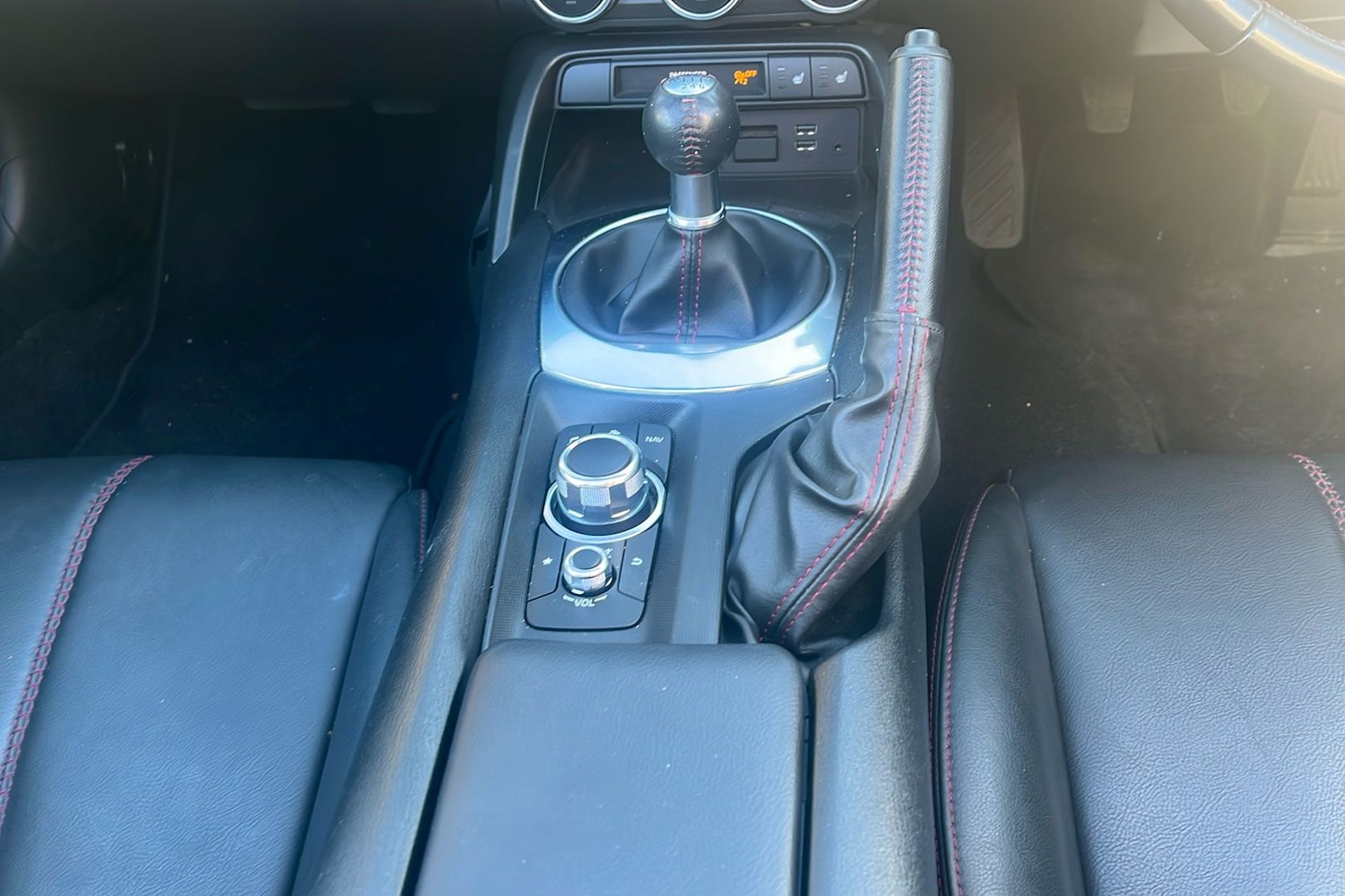 Used Mazda MX-5 2018 for sale - 76655729: Photo 26