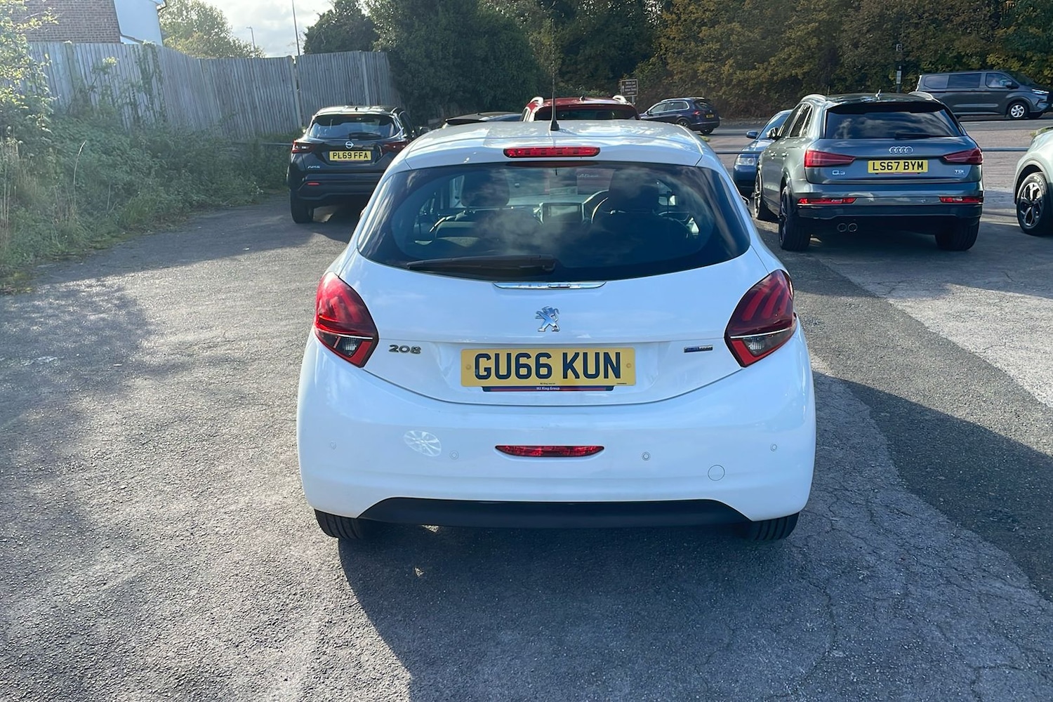 Used Peugeot 208 2016 for sale - 76374568: Photo 3