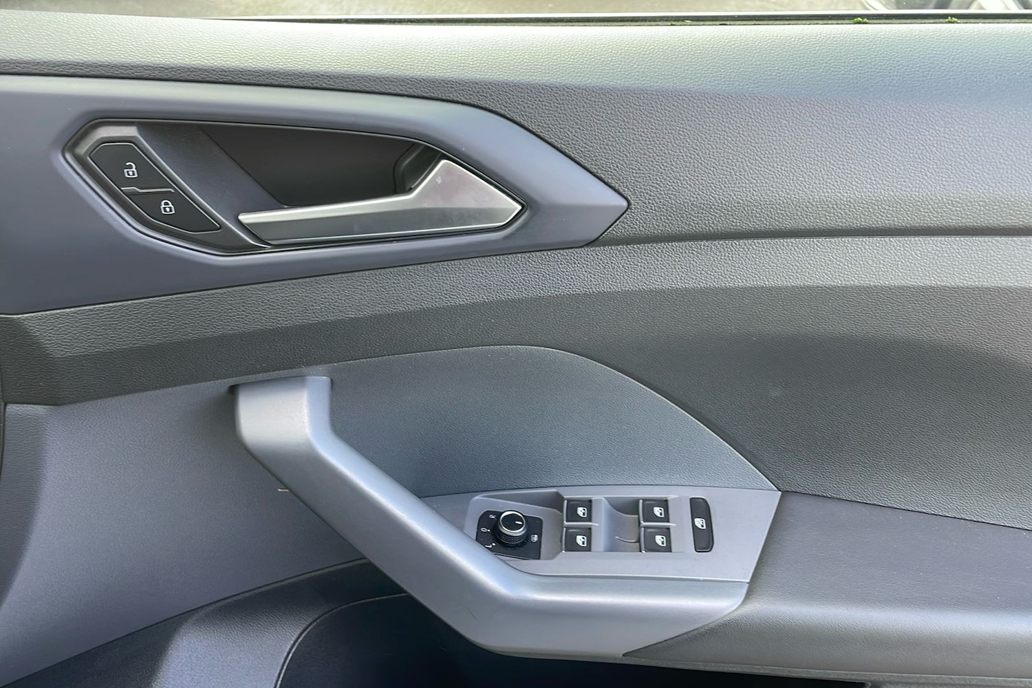 Used Volkswagen T-Cross 2019 for sale - 77395107: Photo 20