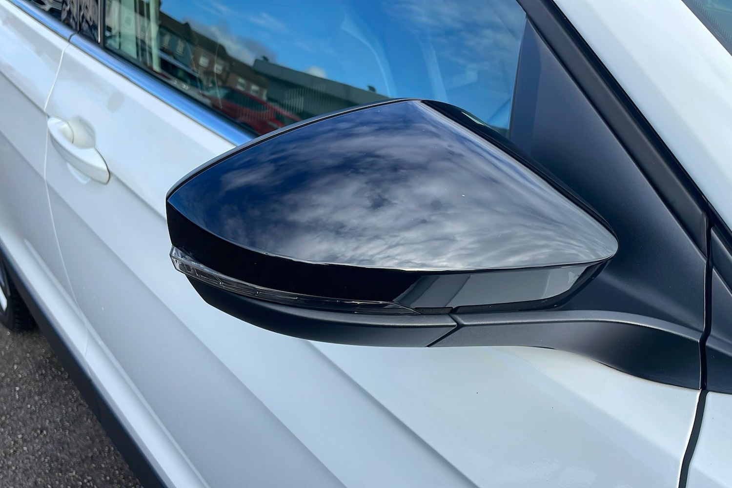 Used Volkswagen T-Cross 2019 for sale - 77395107: Photo 32